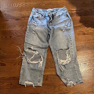 Distressed  Women's Crop Jeans